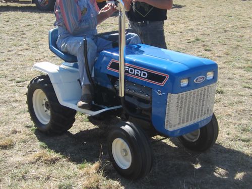 What are some classic brands of garden tractors?