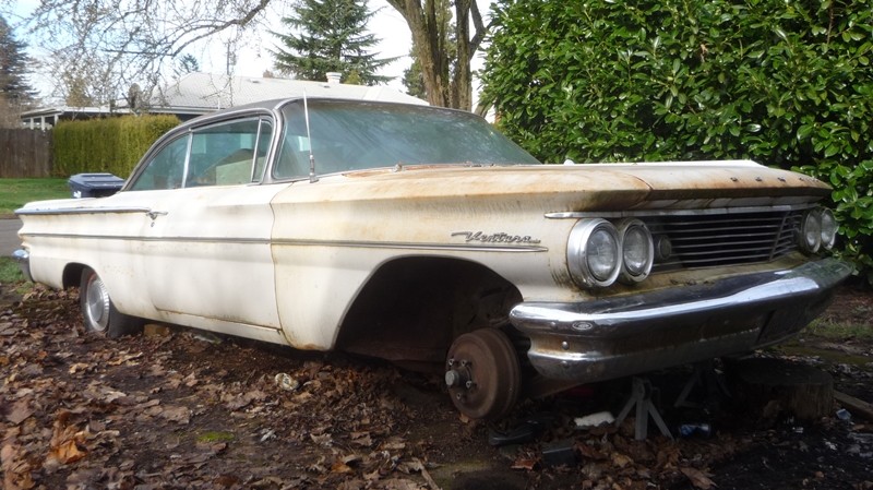 CC1960 Pontiac Have The Wheels Fallen Off The American Dream