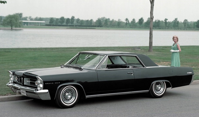 CC Classic 1965 Pontiac LeMans The 3 Series Of Its Day CC Classic 1965 Pontiac LeMans The 3 Series Of Its Day