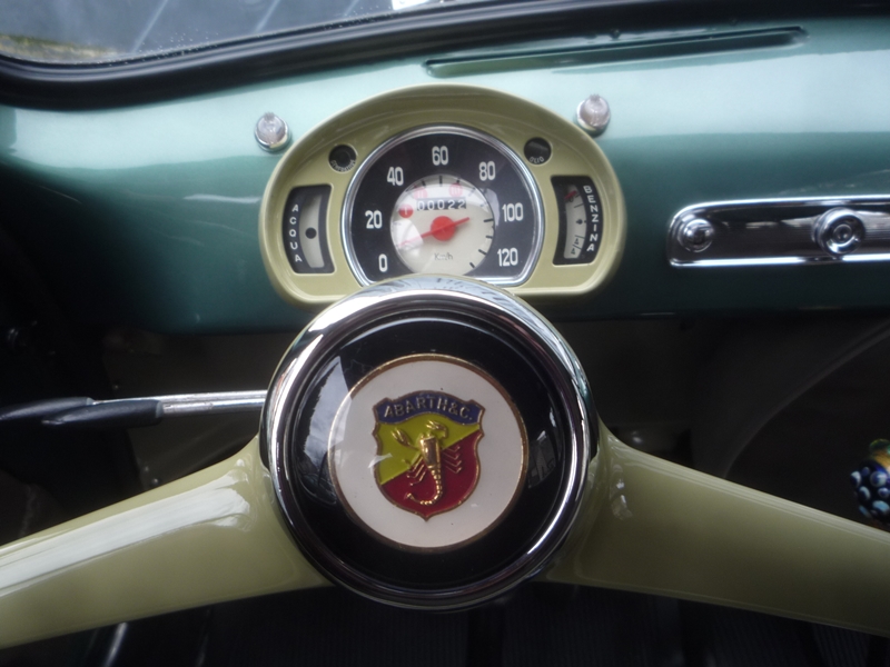 steering wheel even has the sign of the Scorpion Carlo Abarth's logo