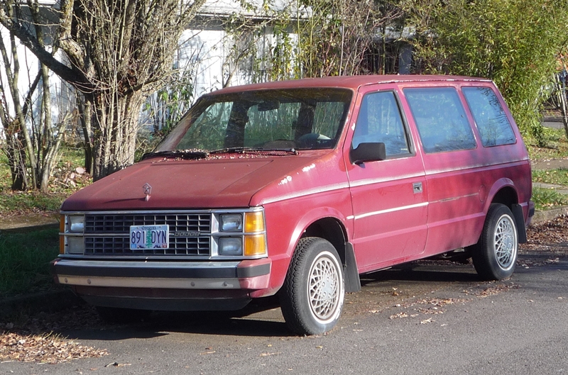 old mini van