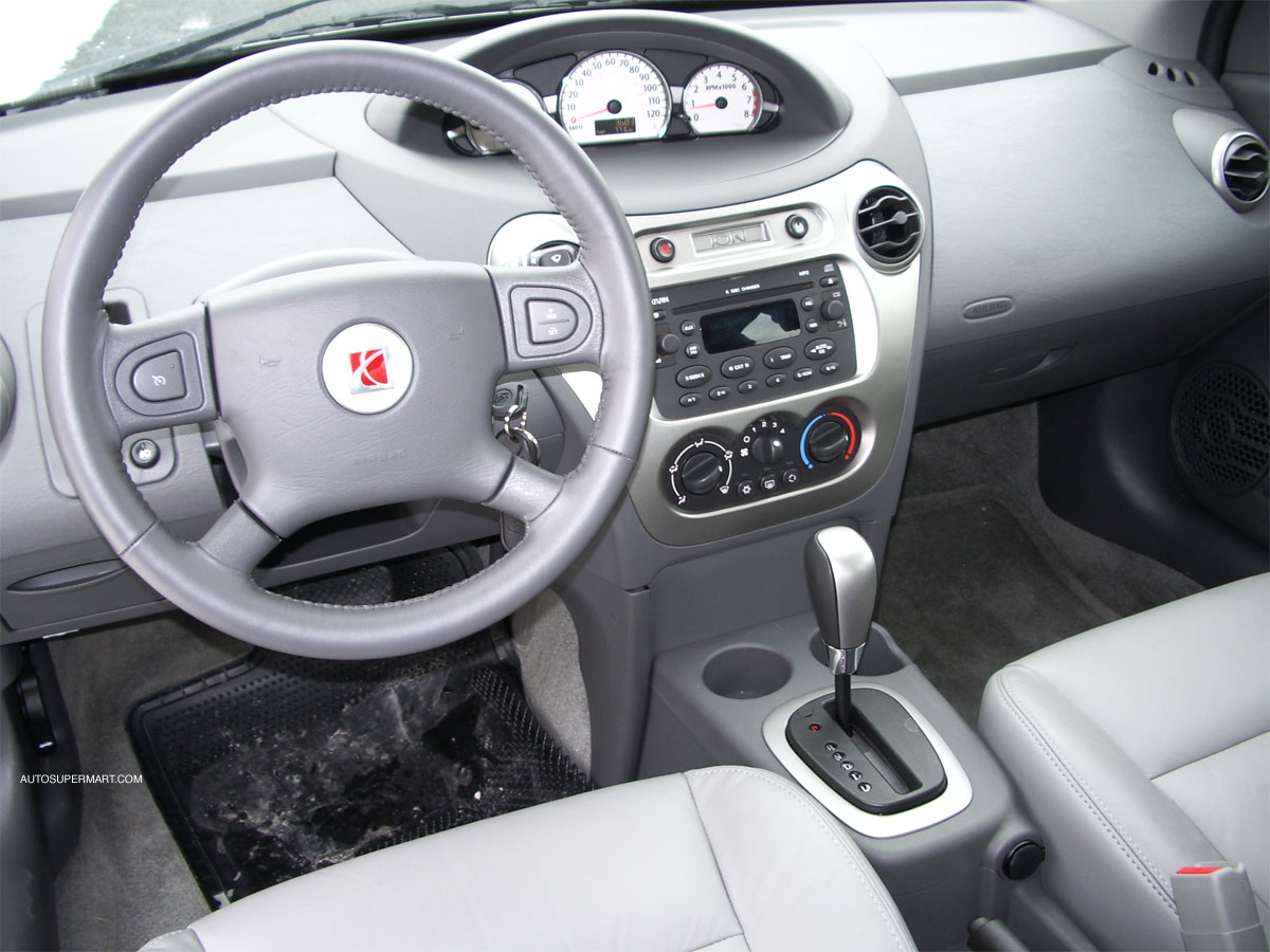 2002 saturn sl2 interior