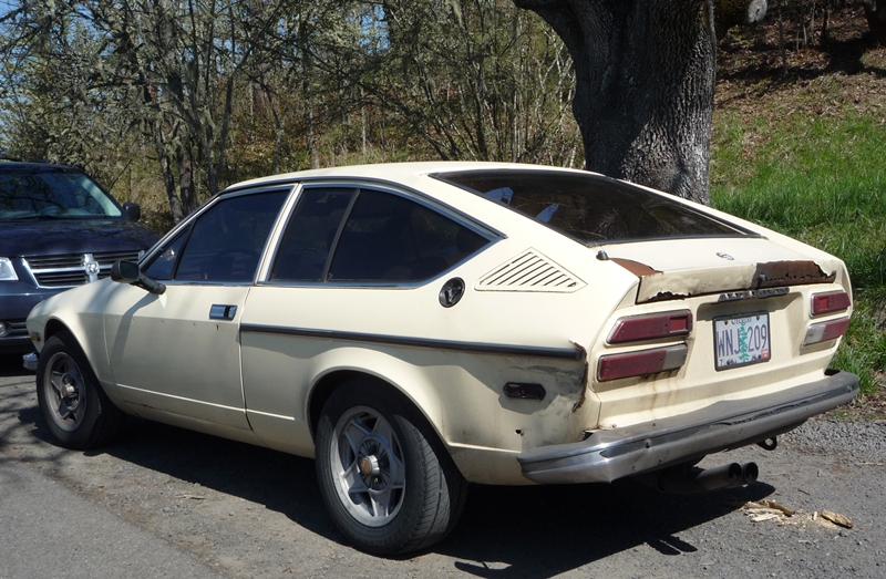 Curbside Classic 1975 Alfa Romeo Alfetta Gt Coupe Gtv A