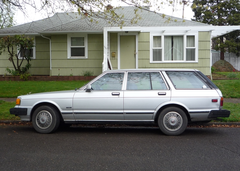 Curbside Classic 1982 Datsun Nissan Maxima 810 Diesel Wagon Bitching 