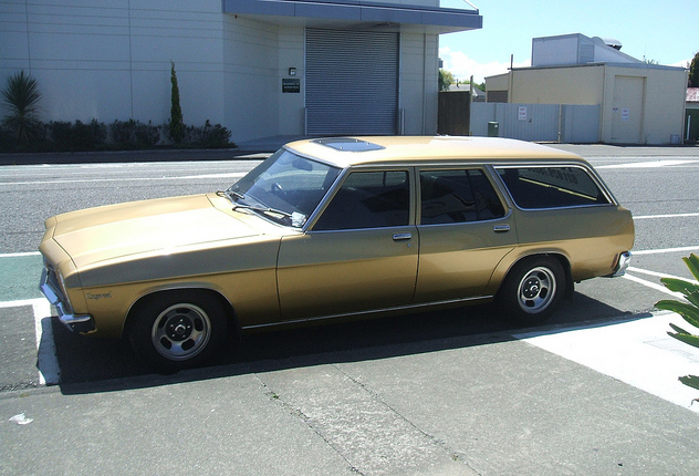 Another one from Bryce this one a Holden Kingswood wagon 1956 13fe03