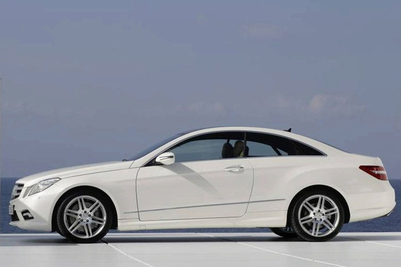 aerodynamic cars. aerodynamic cars.