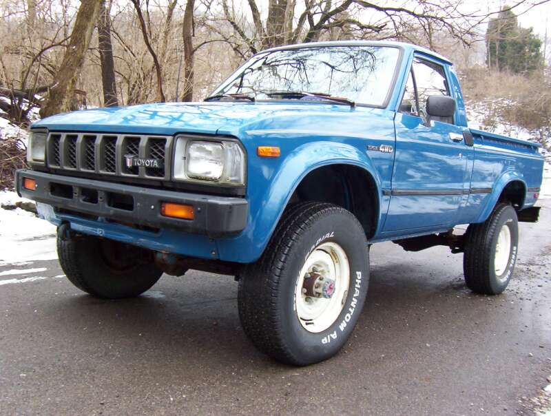 1982 toyota pickup parts sale #3