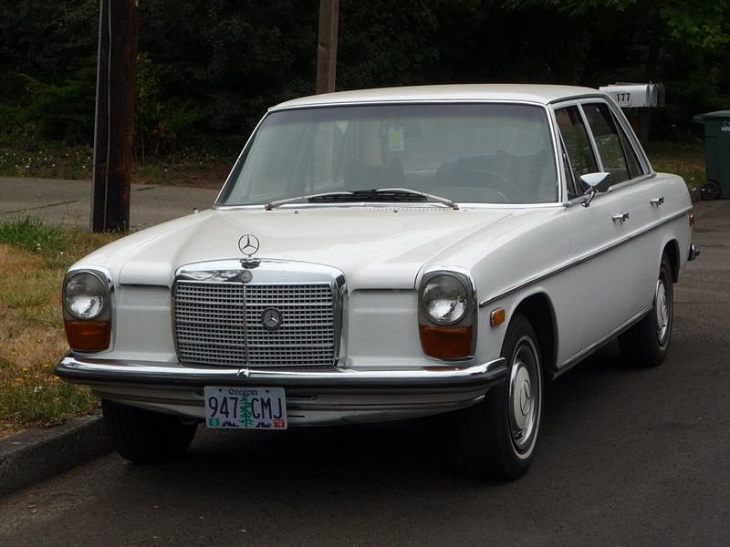 The Mercedes W114 W115'New Generation' was the continuation of Mercedes'