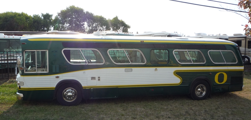 coach classic gmc