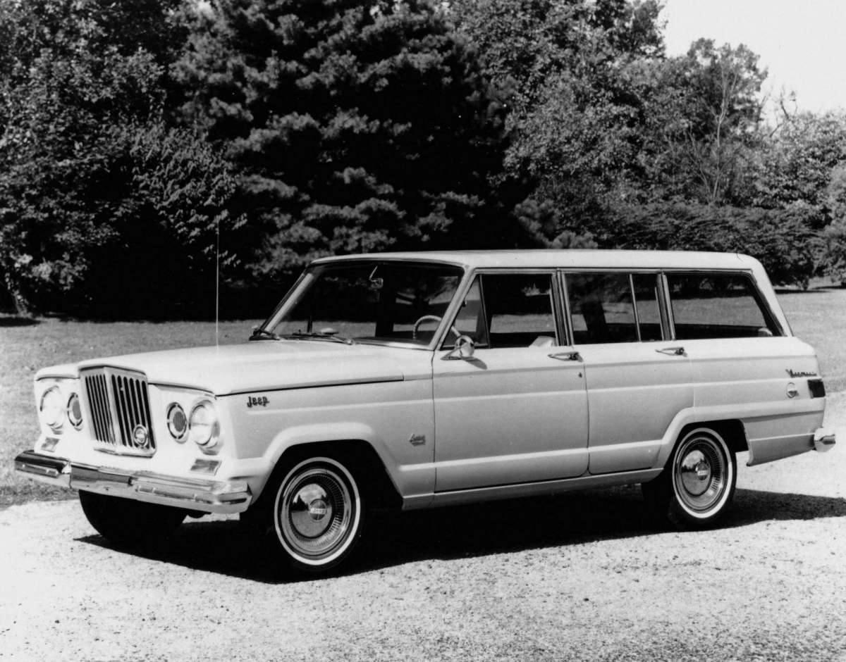 1963 Jeep wagoneer grille #4