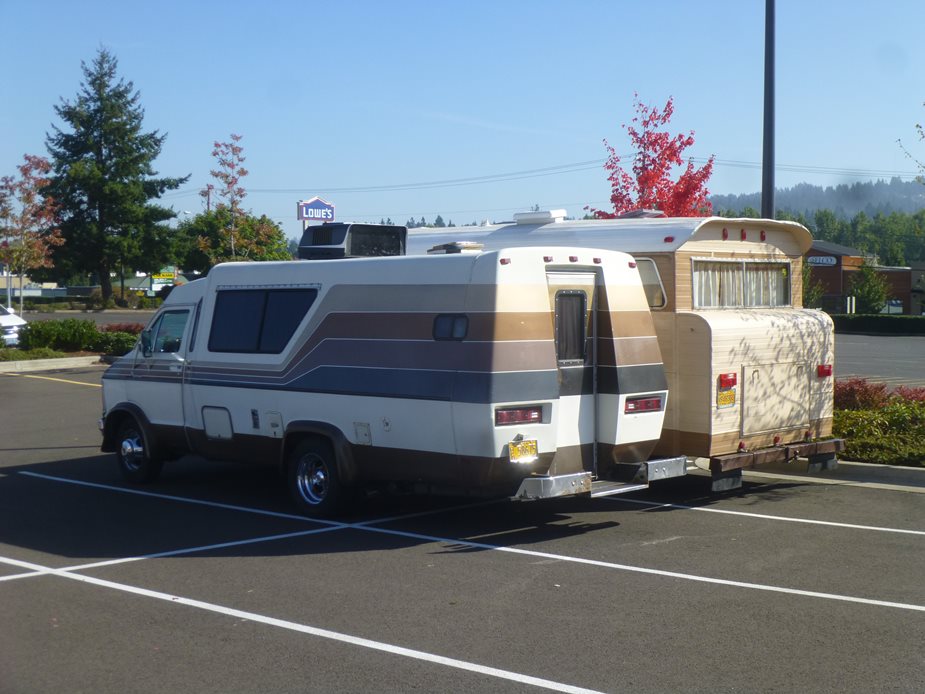 Old+Dodge+Motorhomes CC Capsule: Two Old Dodge Motorhomes – A Study In Contrasts