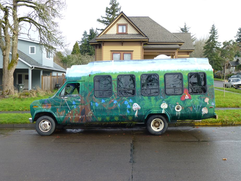 CC Outtake The Mural Van