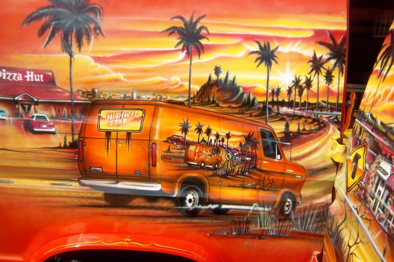 Van Chevy 75 (Vantasy) terminé Labor-Day-Weekend-2013-106-800x533