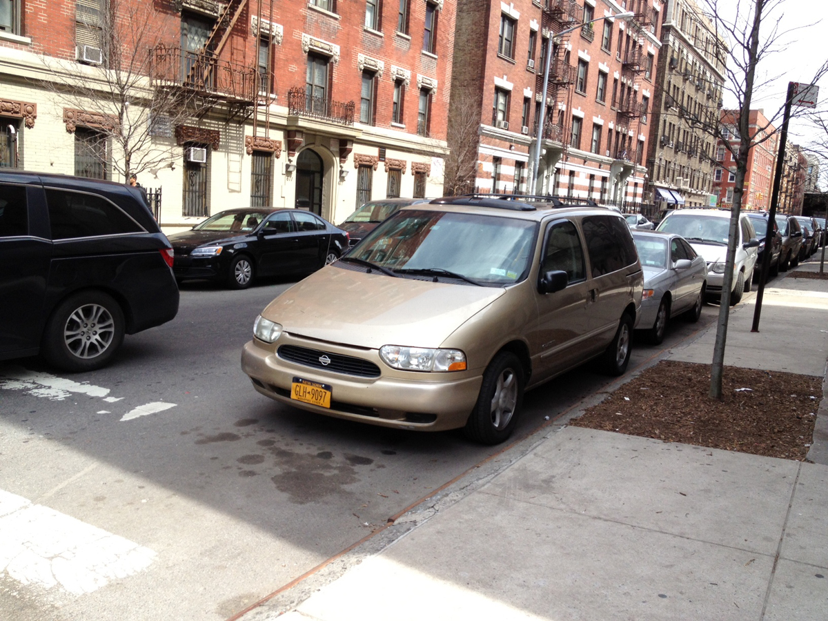 Nissan quest y mercury villager #6