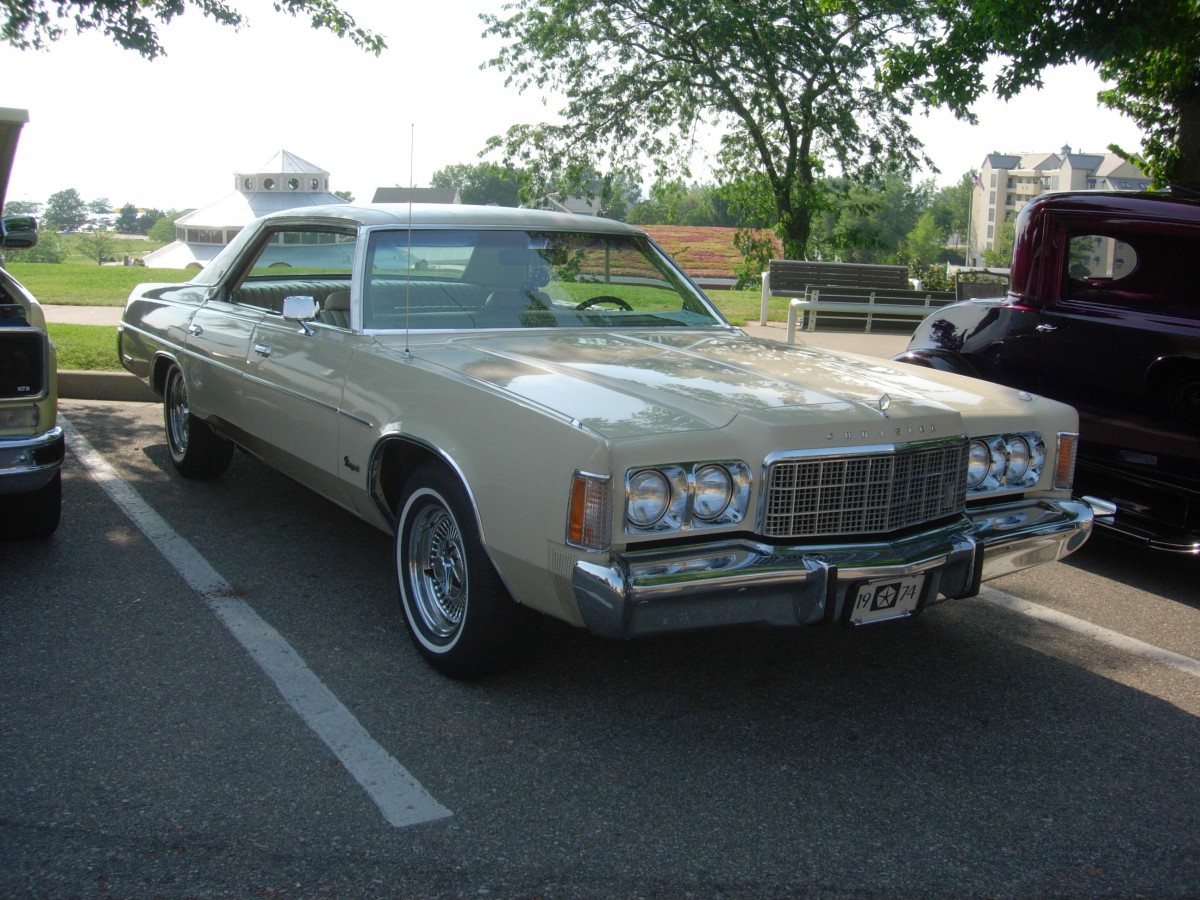 Chrysler classic car show #4