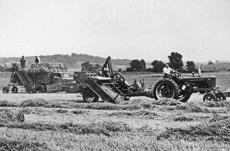 Ag History 200911 New Holland Boomer 8N Forward Into The Past