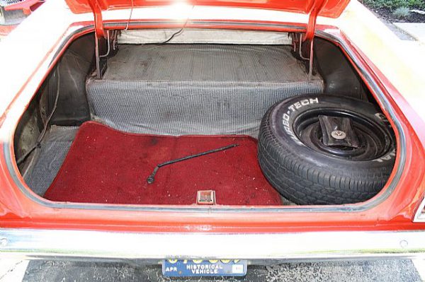 I wish my trunk looked this good!