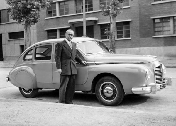 J.A. Grégoire posing with a 1950 prototype, now sporting a Hotchkiss grille and badge.