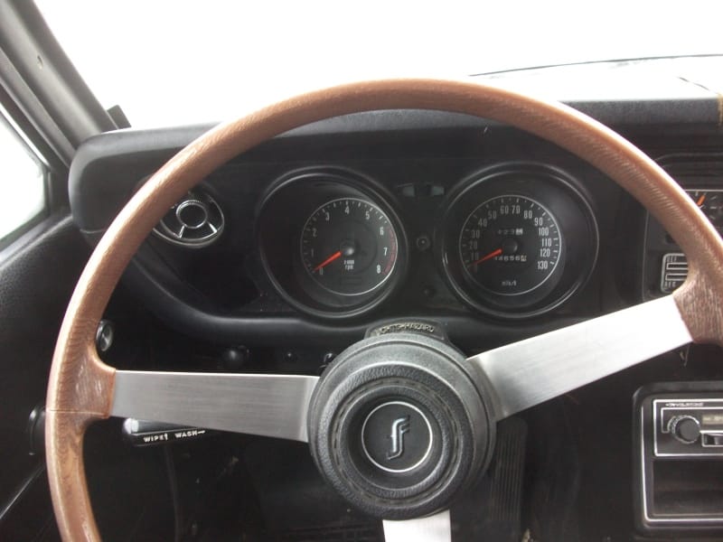 Mazda 808 8