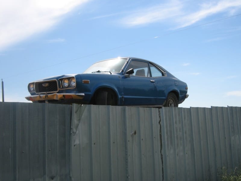 Mazda 808 9