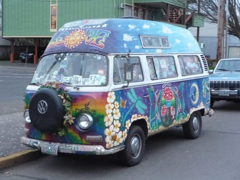 Cars Of A Lifetime: 1978 VW Bus – The Hippie Lifestyle Goes Up In Smoke 6 CC 93 066 800