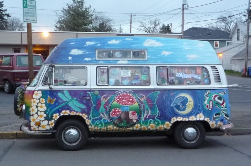 Cars Of A Lifetime: 1978 VW Bus – The Hippie Lifestyle Goes Up In Smoke 8 CC 93 067 800