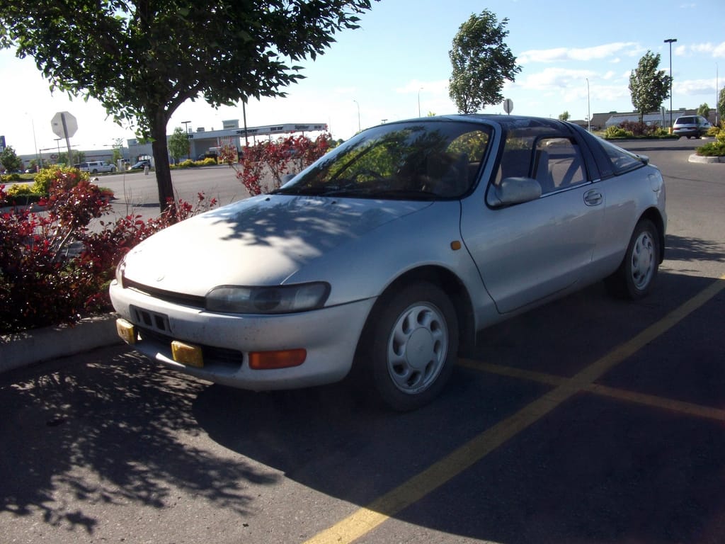 Toyota Sera front side