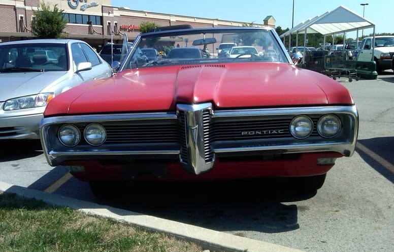 1968PontiacCatalina08-crop 1968PontiacCatalina08 crop
