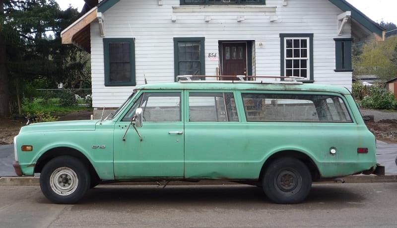 1970Suburban01 1970Suburban01
