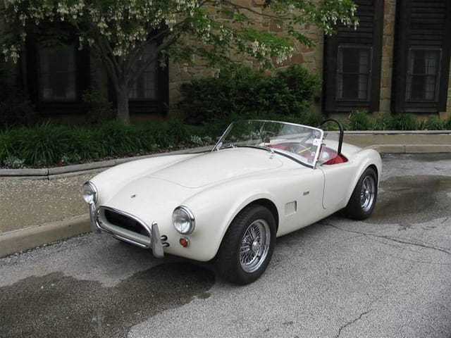 As Seen On TV: Our Favorite P.I. Cars 6 HoneyWest cobra