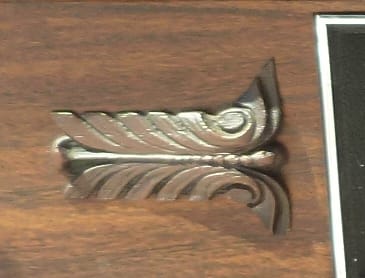 I don’t think I’m giving away too much by stating the obvious: this is an artifact of the Great Brougham Era. Now which car was graced by this delightful fillip? [&hellip;]