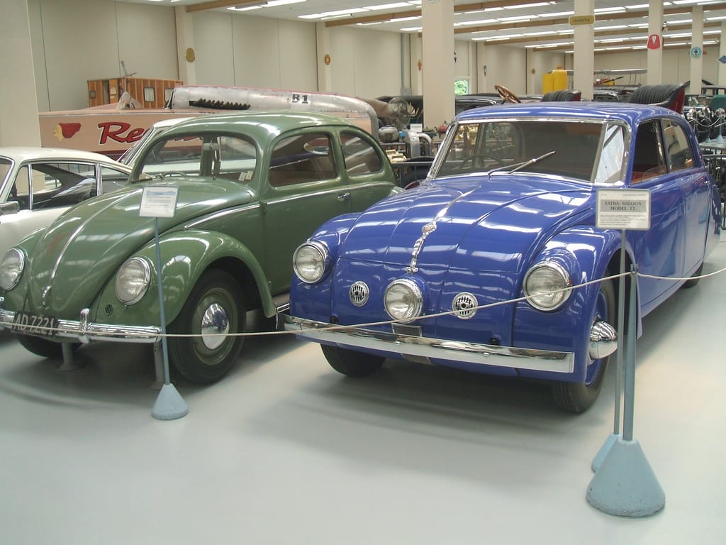 Tatra 77 and VW