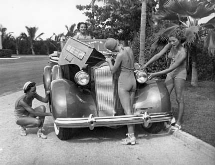 We have been talking Packards today.  In putting the piece together on the Packard Six, I came across this photo that just begs for a Curbside Caption.  Let’s see what [&hellip;]