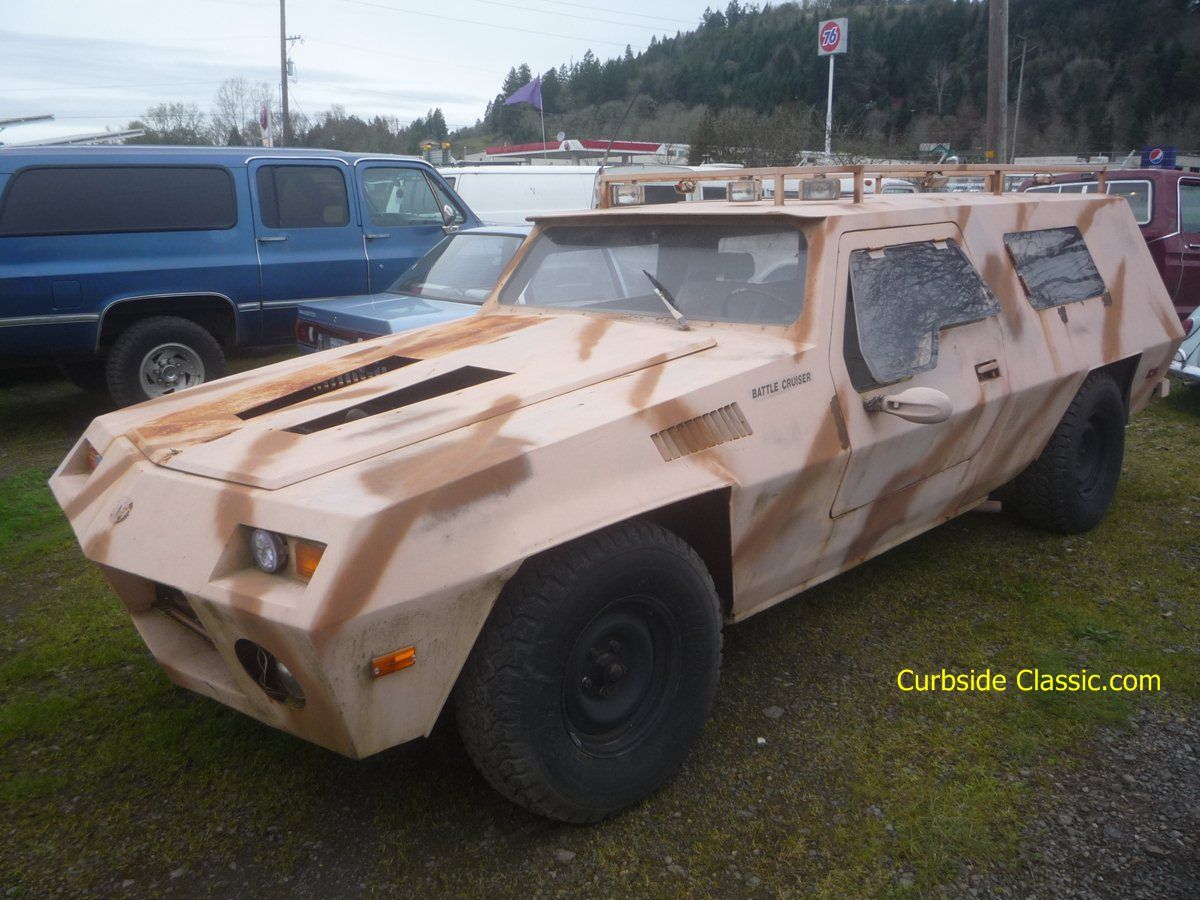 CC 133 033 1200 CC Heavily customized 1979 Cadillac painted like a HUMVEE