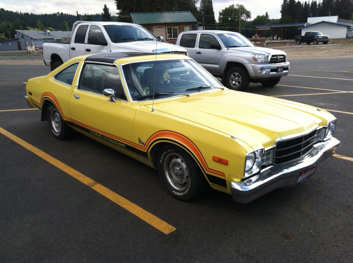 Here’s another collection of singles and doubles for your enjoyment. Wonder what the story is behind this abandoned ’66 Dodge Dart? Out of gas, maybe?