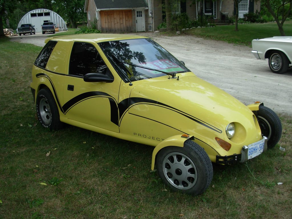 Cohort contributor BigOldChryslers spotted this fantastic custom car during a weekend drive. He took a peek underneath and discovered it was rear-wheel drive. I’m not exactly sure what it is, [&hellip;]