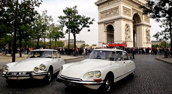 Politics is a subject we generally avoid, but this one hits a bit too close. Mayor Bertrand Delanoë has proposed a ban on all automobiles in the city of Paris [&hellip;]