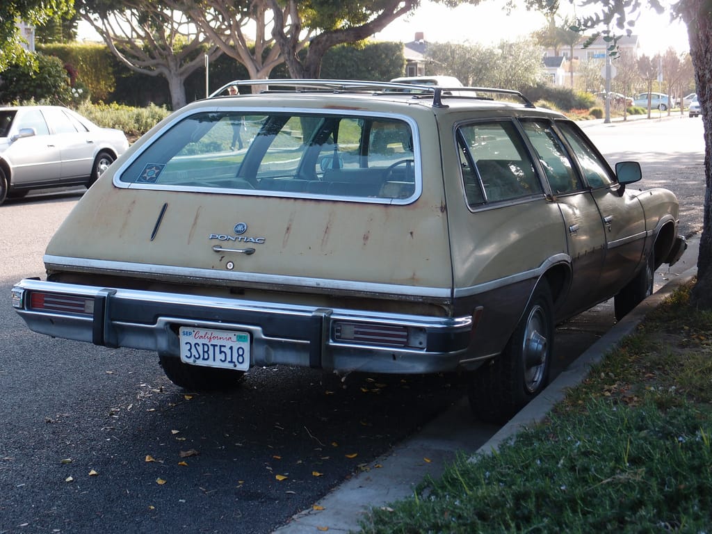 Pontiac Grand Am wagon rear Pontiac Grand Am wagon rear