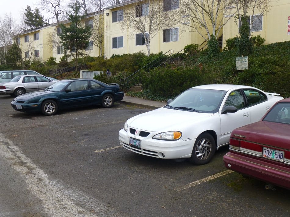 Curbside Classic Manor: You Gotta Drive A Curbside Classic To Live Here 3 CC 186 065 950