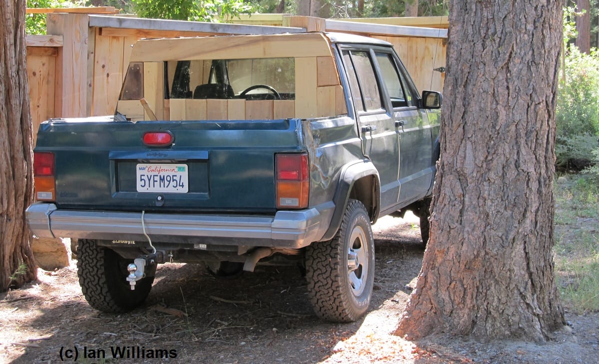 Since AMC never bothered to tool up an extended or double-cab version of the Comanche, a number of XJ lovers have taken up the challenge. This enterprising redneck on the [&hellip;]