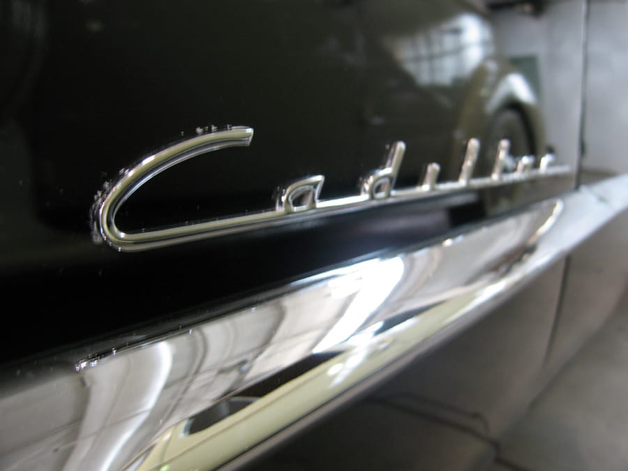 47Cadillac-jg