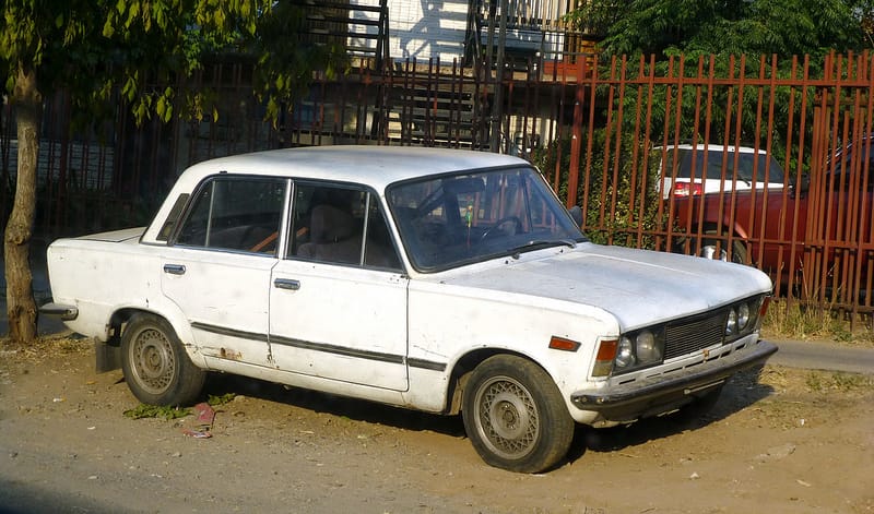 (first posted 2/3/2013)    I’m pretty sure this is our first Cohort posting (by RiveraNotario) from Chile, and it’s a car that’s a long way from home; in fact, short of [&hellip;]