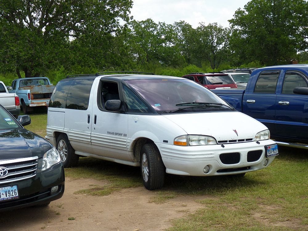 Curbside Classic: 1994 Pontiac Trans Sport SE – Can U Get A Witness? 4 '94 Trans Sport Front 3/4
