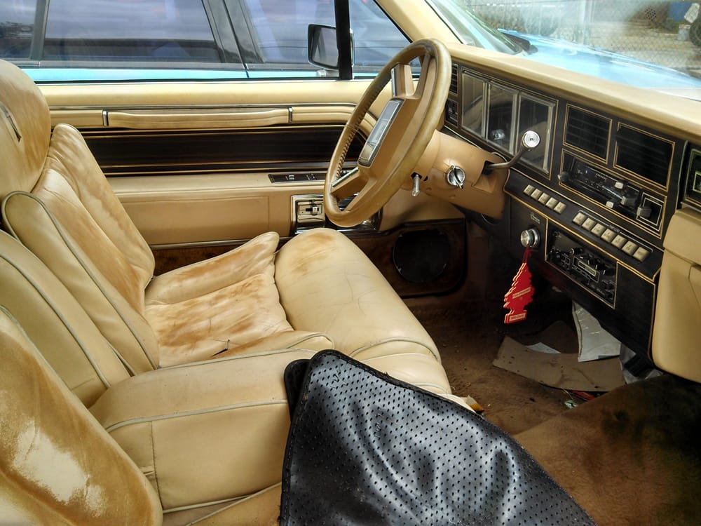 1983LincContMarkVI01
