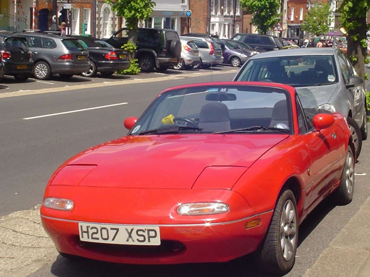 A sports car, with nothing complicated, is enough for the huge majority of sports car drivers and owners – we want a car that is above all, enjoyable to drive. [&hellip;]