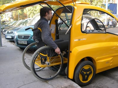 Jason and Ed’s posts about specialized mobility vehicles reminded me of an article I read in the NYT recently about this very slick solution: a compact, one-person EV with a [&hellip;]
