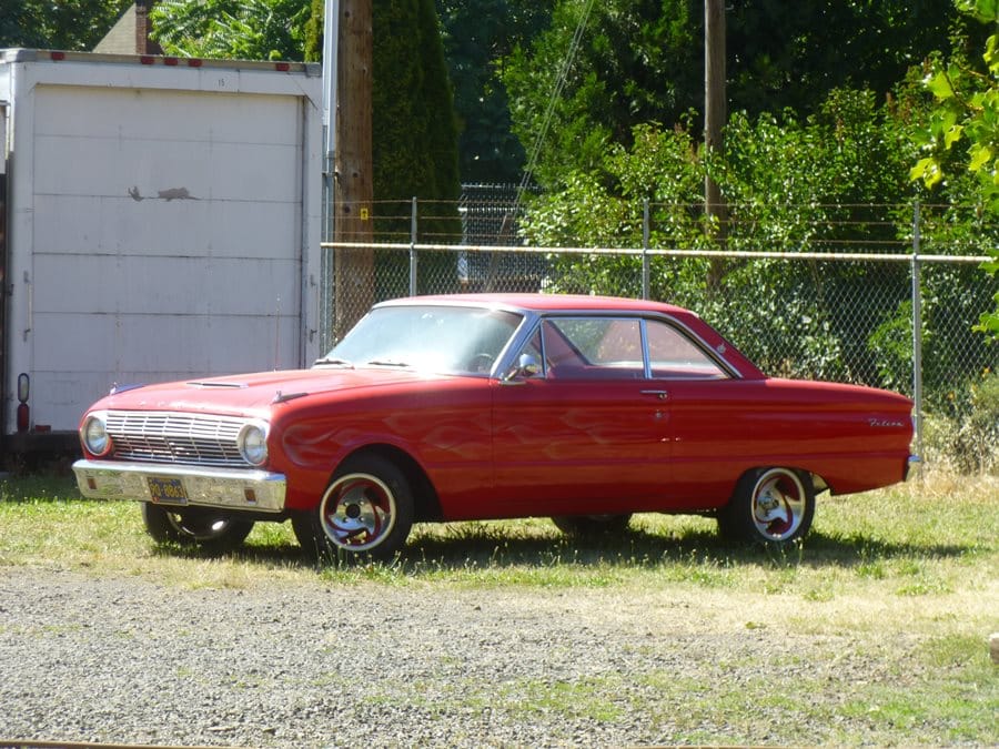 (first posted 7/9/2013)     So this is what I stopped to shoot the other day, before I got distracted by the ’65 Ranger F-250. When I first spotted it, I thought [&hellip;]