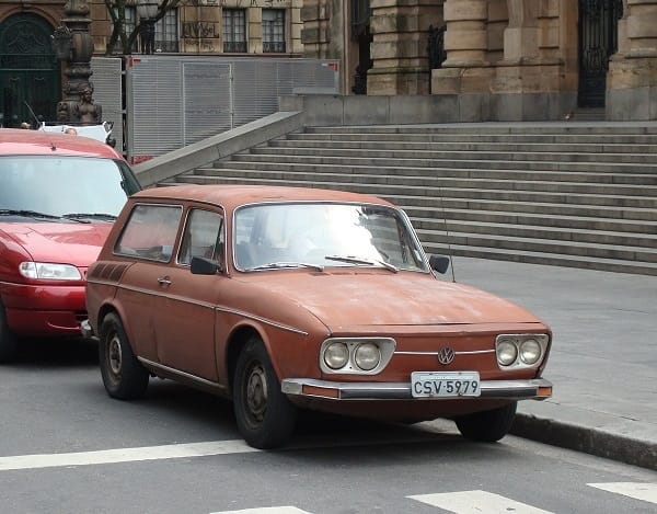 (image courtesy weilinet.com) Volkswagen do Brasil has produced a number of models over the years by taking familiar VW designs and conducting radicalsurgery to tweak and twist them in surreal ways.  The VW Gol [&hellip;]