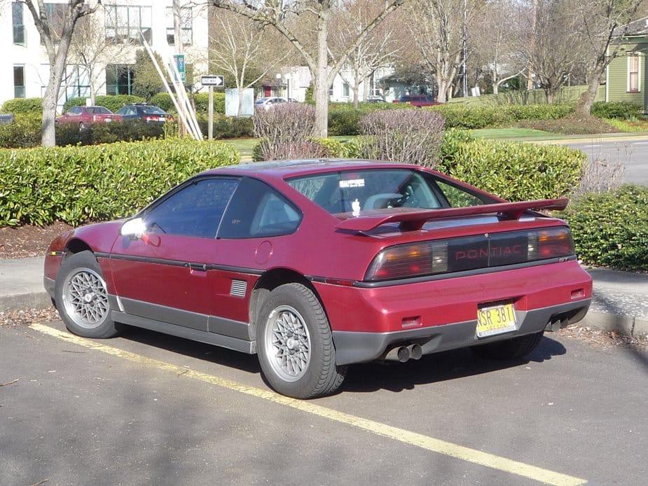 Curbside Classic: 1984 Pontiac Fiero - GM's Deadly Sin #19 - Give Us Five Years To Get It Almost Right And Then We'll Kill It 11 CC 93 027 925