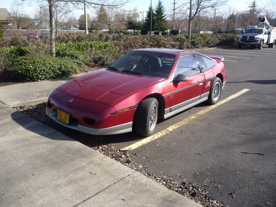 Curbside Classic: 1984 Pontiac Fiero - GM's Deadly Sin #19 - Give Us Five Years To Get It Almost Right And Then We'll Kill It 12 CC 93 030 925